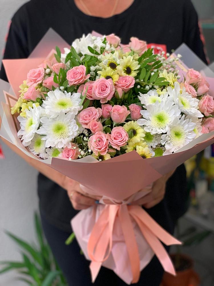 Букет цветов из: Розы и Хризантемы в Иваново