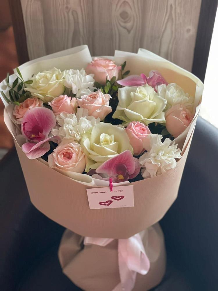 Букет цветов из: Орхидеи, Розы и Гвоздики в Иваново