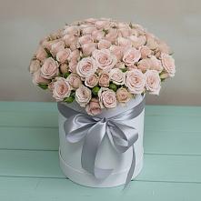 Цветочная композиция из Розы в шляпной коробке в Иваново