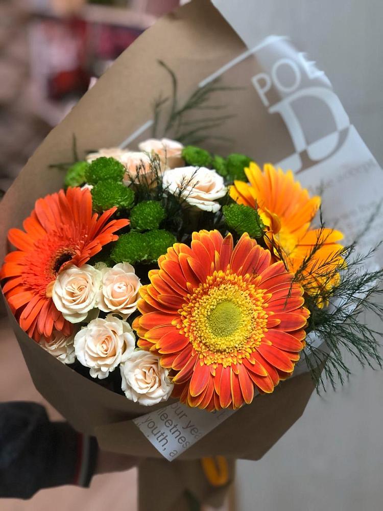 Букет цветов из: Герберы, Хризантемы и Розы в Иваново